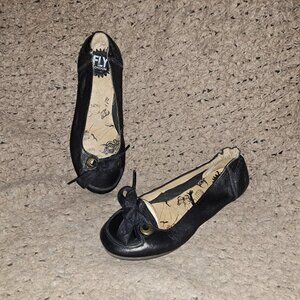 FLY LONDON-Black Leather Ballet Flats-Ribbon Bow-Sz 36-Near Mint